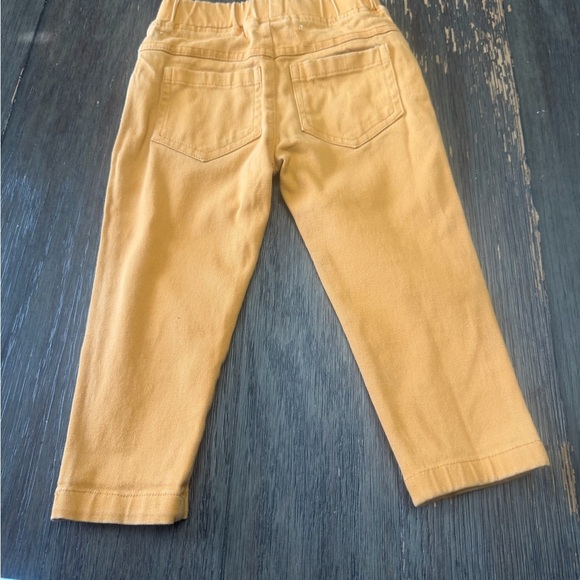 Lot/bundle of 4 boy’s toddler clothes shirts jeans pants size 2T - Picture 9 of 9